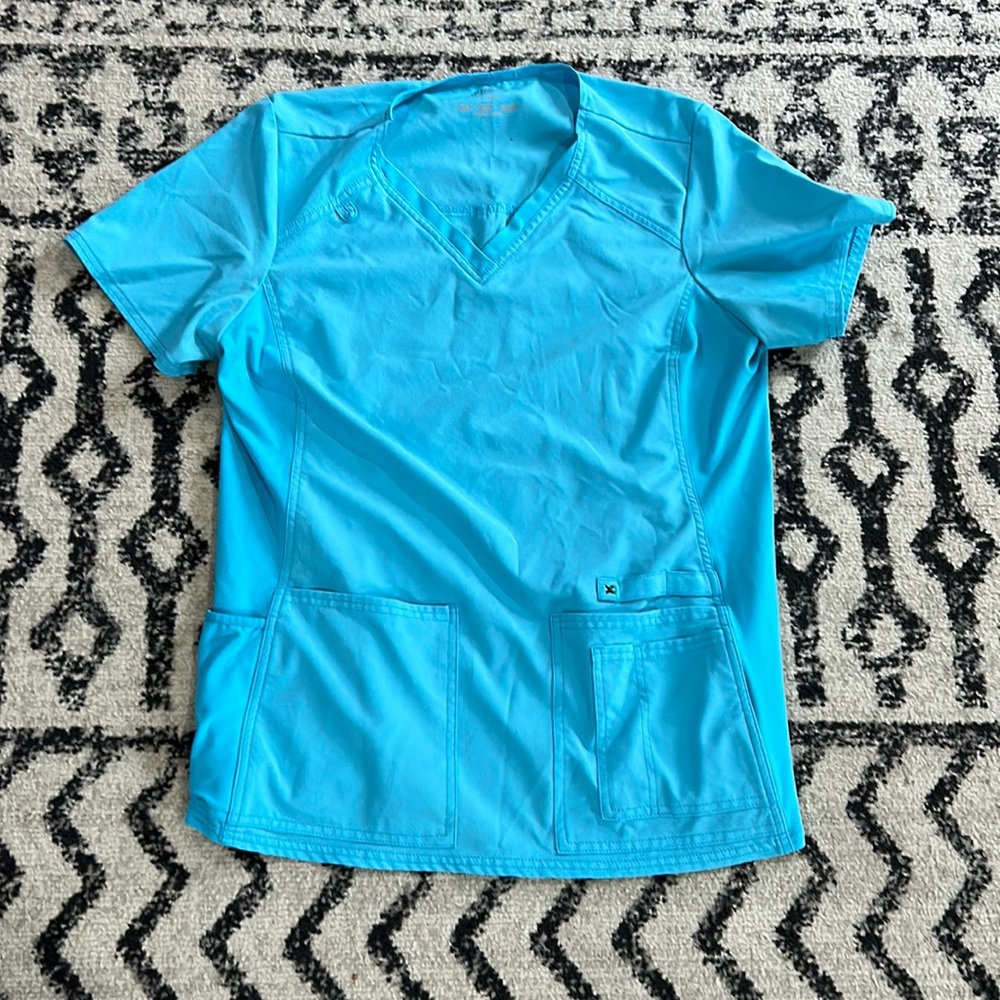 IFLEX scrub top